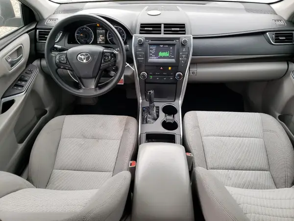 4T1BF1FK7HU299282 2017 TOYOTA CAMRY - Image 8