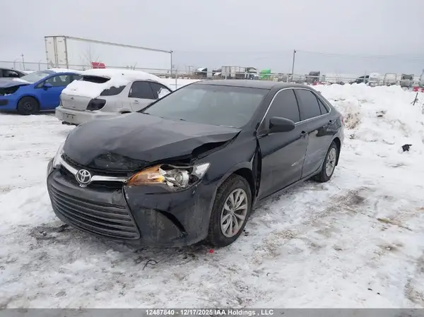 4T1BF1FK7HU302312 2017 TOYOTA CAMRY - Image 2