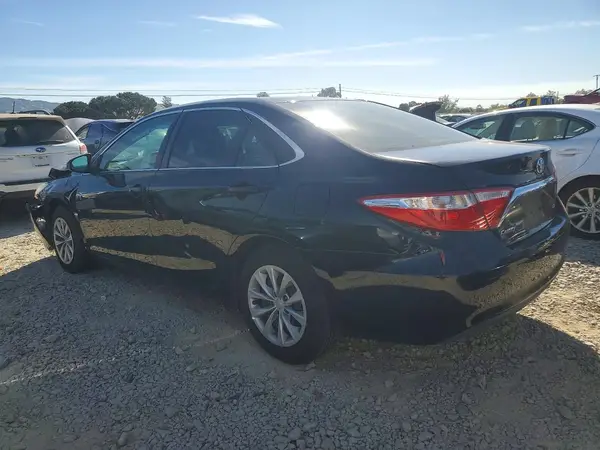 4T1BF1FK7HU307333 2017 TOYOTA CAMRY - Image 2