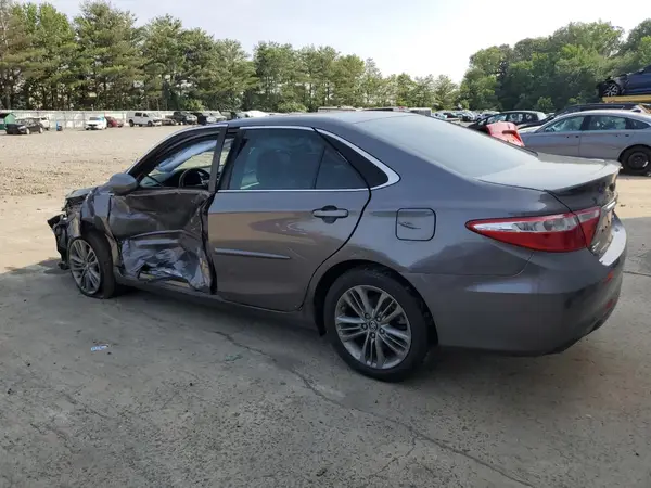 4T1BF1FK7HU309650 2017 TOYOTA CAMRY - Image 2