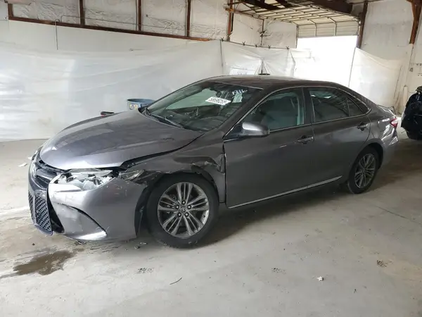 4T1BF1FK7HU311916 2017 TOYOTA CAMRY - Image 1
