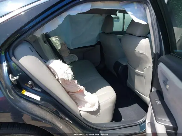 4T1BF1FK7HU315416 2017 TOYOTA CAMRY - Image 8