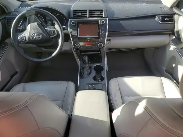 4T1BF1FK7HU315884 2017 TOYOTA CAMRY - Image 8