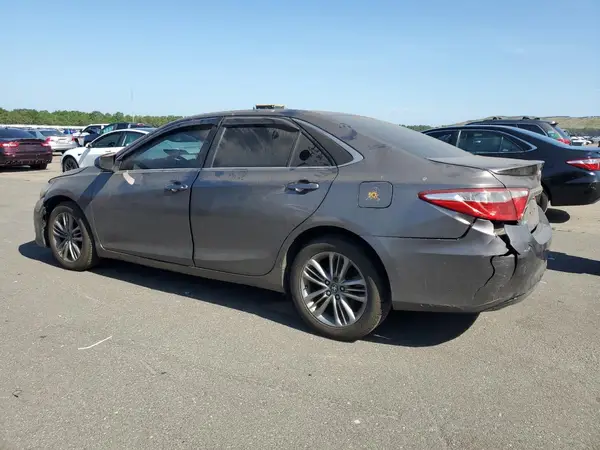 4T1BF1FK7HU319420 2017 TOYOTA CAMRY - Image 2