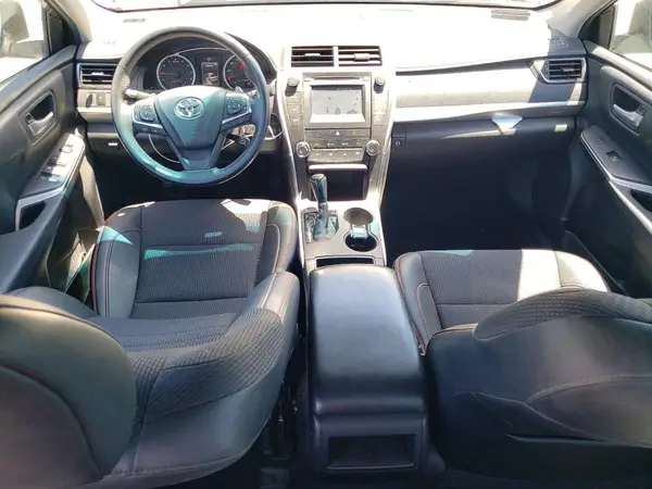 4T1BF1FK7HU322804 2017 TOYOTA CAMRY - Image 8