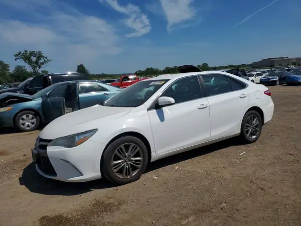4T1BF1FK7HU330269 2017 TOYOTA CAMRY - Image 1