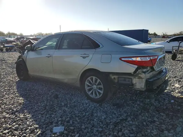 4T1BF1FK7HU332281 2017 TOYOTA CAMRY - Image 2