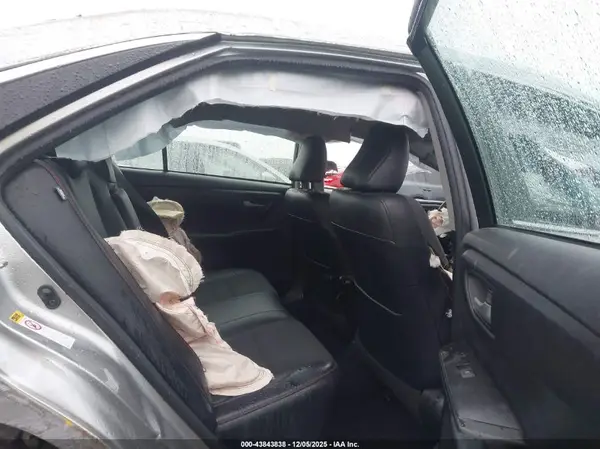4T1BF1FK7HU333219 2017 TOYOTA CAMRY - Image 8