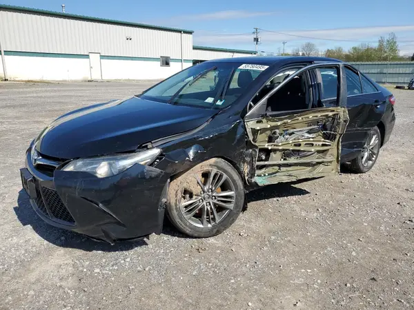 4T1BF1FK7HU334032 2017 TOYOTA CAMRY - Image 1