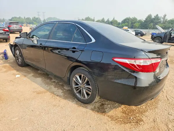 4T1BF1FK7HU336136 2017 TOYOTA CAMRY - Image 2