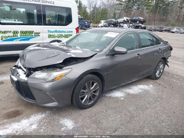 4T1BF1FK7HU336184 2017 TOYOTA CAMRY - Image 2