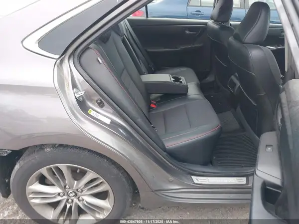 4T1BF1FK7HU336184 2017 TOYOTA CAMRY - Image 8
