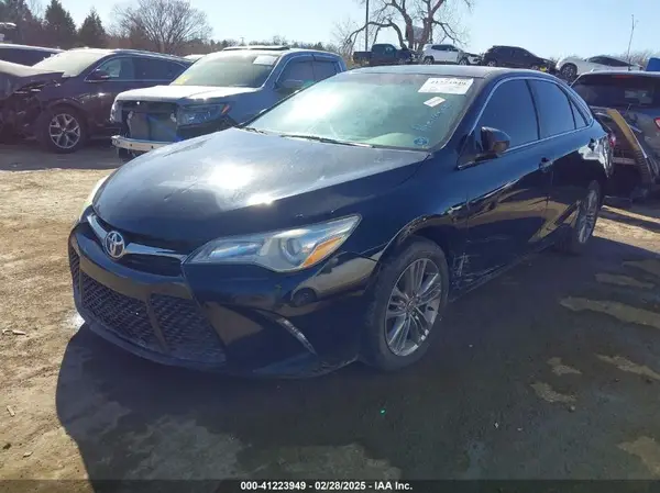 4T1BF1FK7HU336931 2017 TOYOTA CAMRY - Image 2