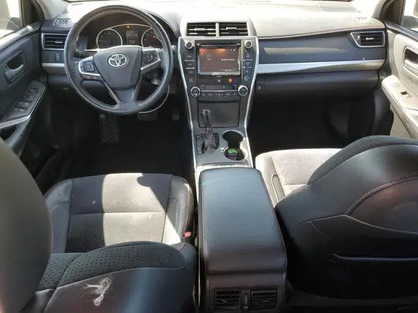 4T1BF1FK7HU340560 2017 TOYOTA CAMRY - Image 8