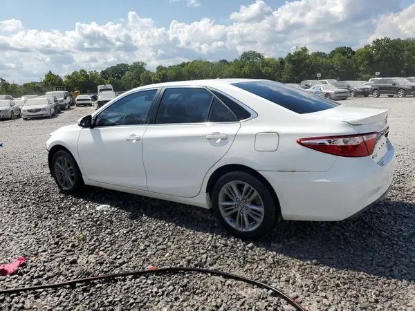 4T1BF1FK7HU341904 2017 TOYOTA CAMRY - Image 2