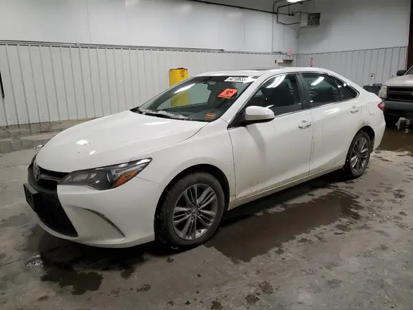 4T1BF1FK7HU342096 2017 TOYOTA CAMRY - Image 1