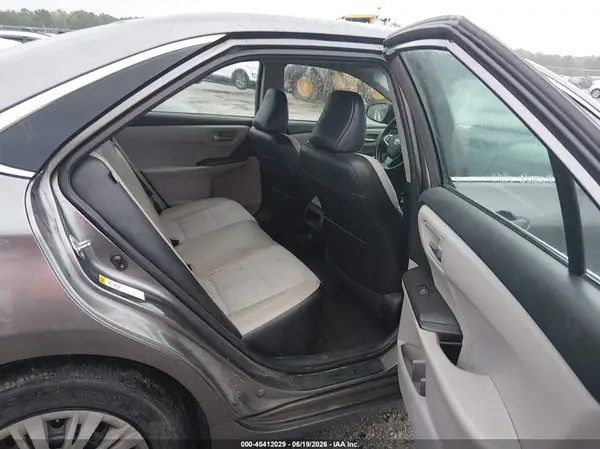 4T1BF1FK7HU342258 2017 TOYOTA CAMRY - Image 8