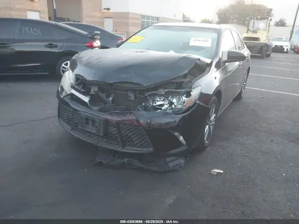 4T1BF1FK7HU342700 2017 TOYOTA CAMRY - Image 2
