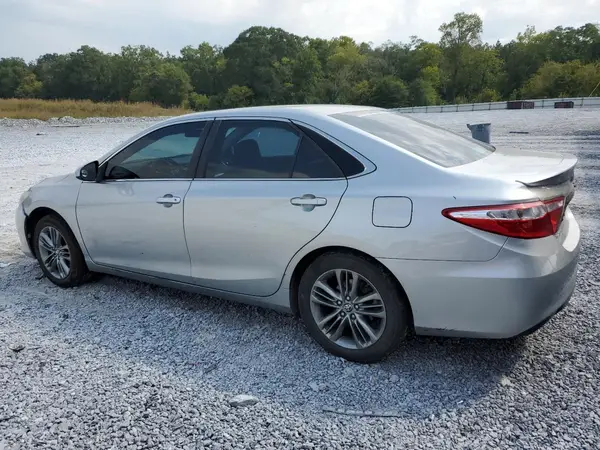 4T1BF1FK7HU344401 2017 TOYOTA CAMRY - Image 2