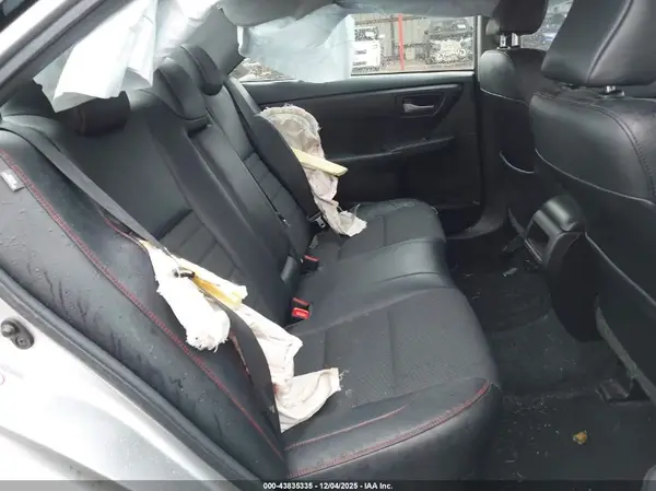 4T1BF1FK7HU344706 2017 TOYOTA CAMRY - Image 8