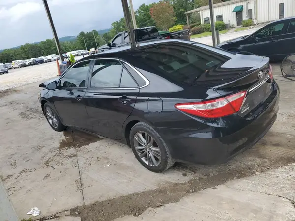 4T1BF1FK7HU351655 2017 TOYOTA CAMRY - Image 2