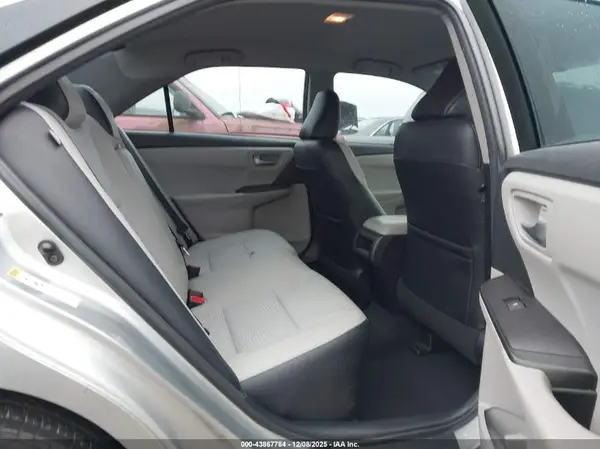 4T1BF1FK7HU355026 2017 TOYOTA CAMRY - Image 8