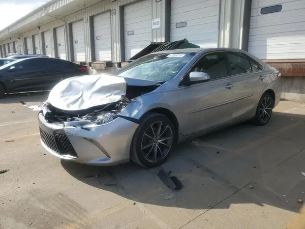 4T1BF1FK7HU356533 2017 TOYOTA CAMRY - Image 1