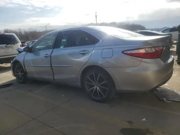4T1BF1FK7HU356533 2017 TOYOTA CAMRY - Image 2