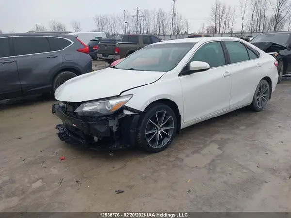4T1BF1FK7HU356645 2017 TOYOTA CAMRY - Image 2