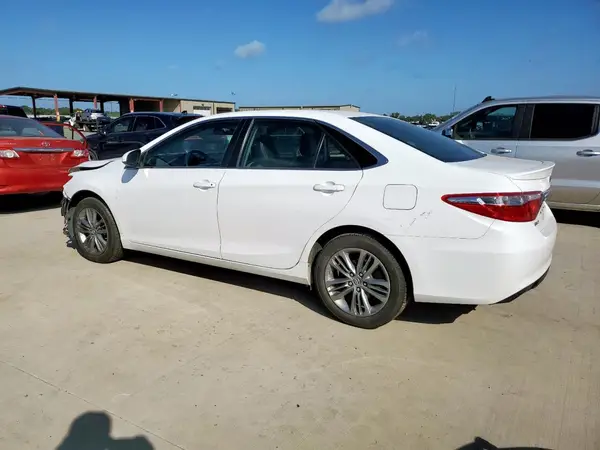4T1BF1FK7HU362719 2017 TOYOTA CAMRY - Image 2