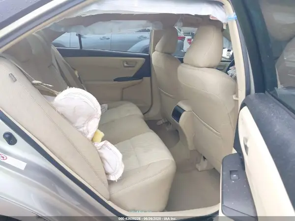 4T1BF1FK7HU365717 2017 TOYOTA CAMRY - Image 8
