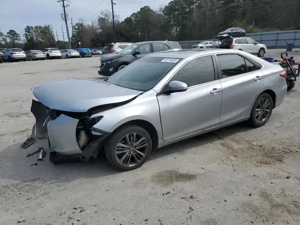 4T1BF1FK7HU365734 2017 TOYOTA CAMRY - Image 1