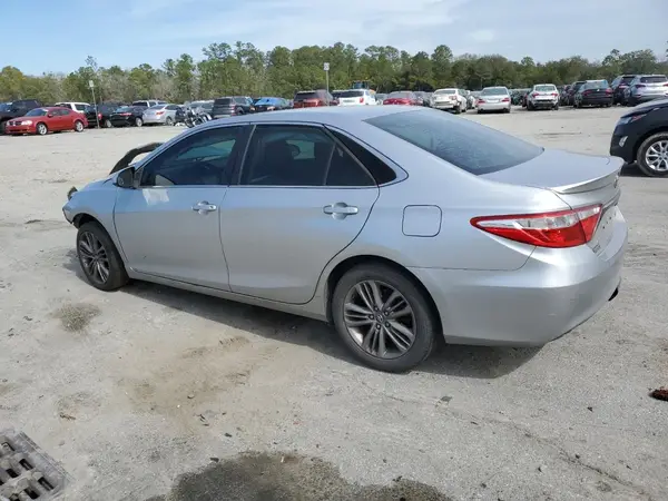 4T1BF1FK7HU365734 2017 TOYOTA CAMRY - Image 2