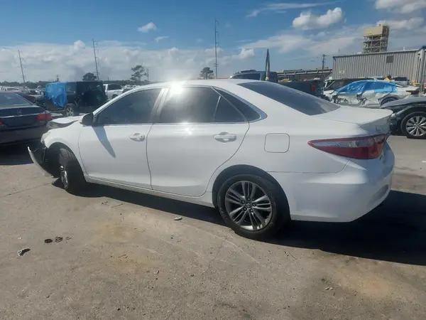 4T1BF1FK7HU373042 2017 TOYOTA CAMRY - Image 2