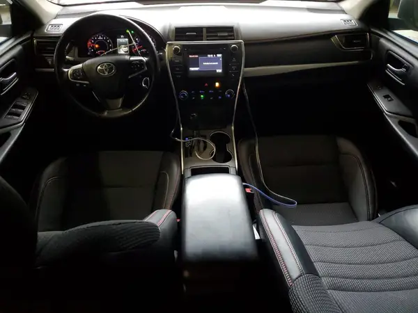 4T1BF1FK7HU375065 2017 TOYOTA CAMRY - Image 8