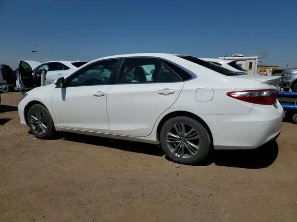 4T1BF1FK7HU378757 2017 TOYOTA CAMRY - Image 2