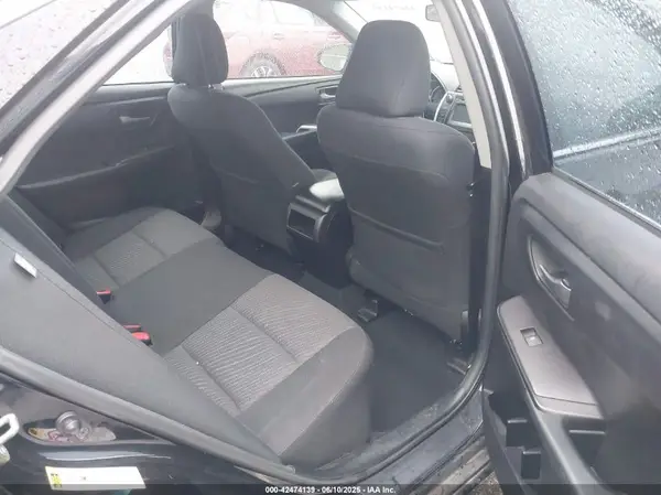 4T1BF1FK7HU379634 2017 TOYOTA CAMRY - Image 8