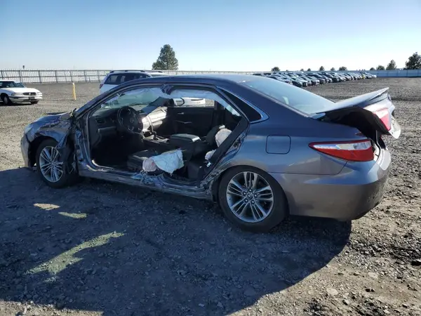 4T1BF1FK7HU382422 2017 TOYOTA CAMRY - Image 2