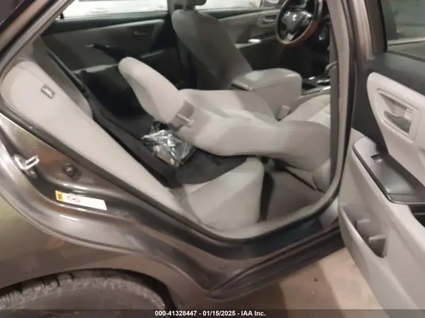 4T1BF1FK7HU385370 2017 TOYOTA CAMRY - Image 8