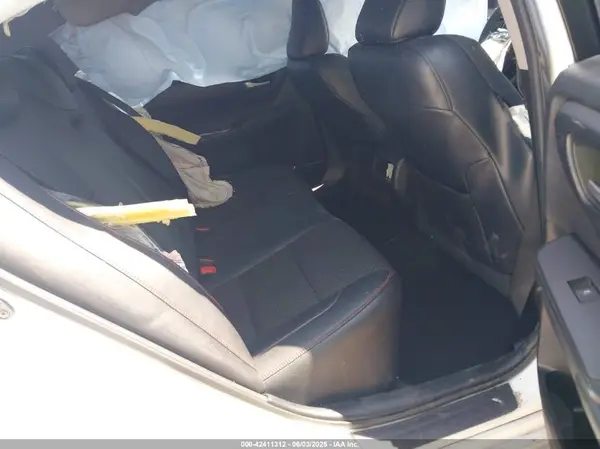 4T1BF1FK7HU393629 2017 TOYOTA CAMRY - Image 8
