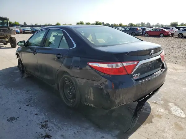 4T1BF1FK7HU400921 2017 TOYOTA CAMRY - Image 2