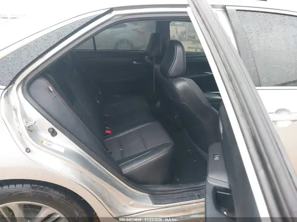 4T1BF1FK7HU401034 2017 TOYOTA CAMRY - Image 8