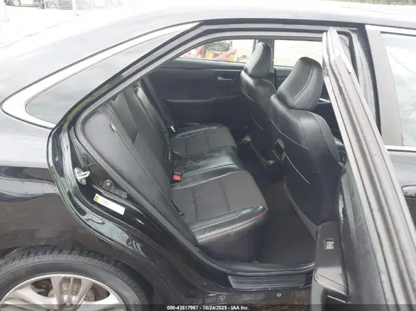 4T1BF1FK7HU405732 2017 TOYOTA CAMRY - Image 8