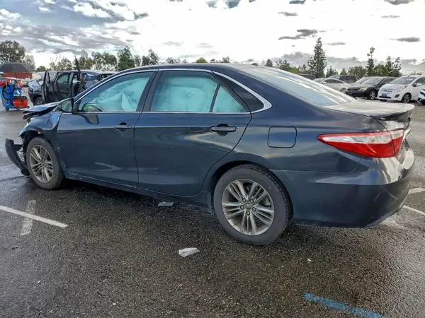 4T1BF1FK7HU406413 2017 TOYOTA CAMRY - Image 2