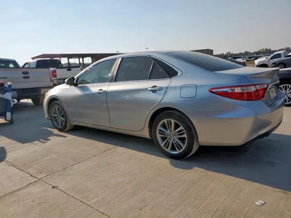 4T1BF1FK7HU407433 2017 TOYOTA CAMRY - Image 2