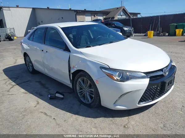 4T1BF1FK7HU419548 2017 TOYOTA CAMRY - Image 1