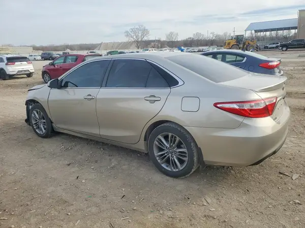 4T1BF1FK7HU423017 2017 TOYOTA CAMRY - Image 2