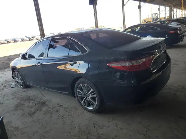 4T1BF1FK7HU425205 2017 TOYOTA CAMRY - Image 2