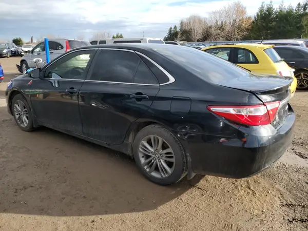 4T1BF1FK7HU425401 2017 TOYOTA CAMRY - Image 2