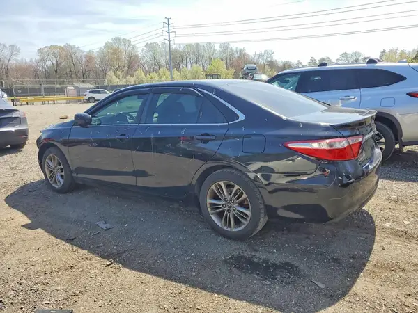 4T1BF1FK7HU429836 2017 TOYOTA CAMRY - Image 2